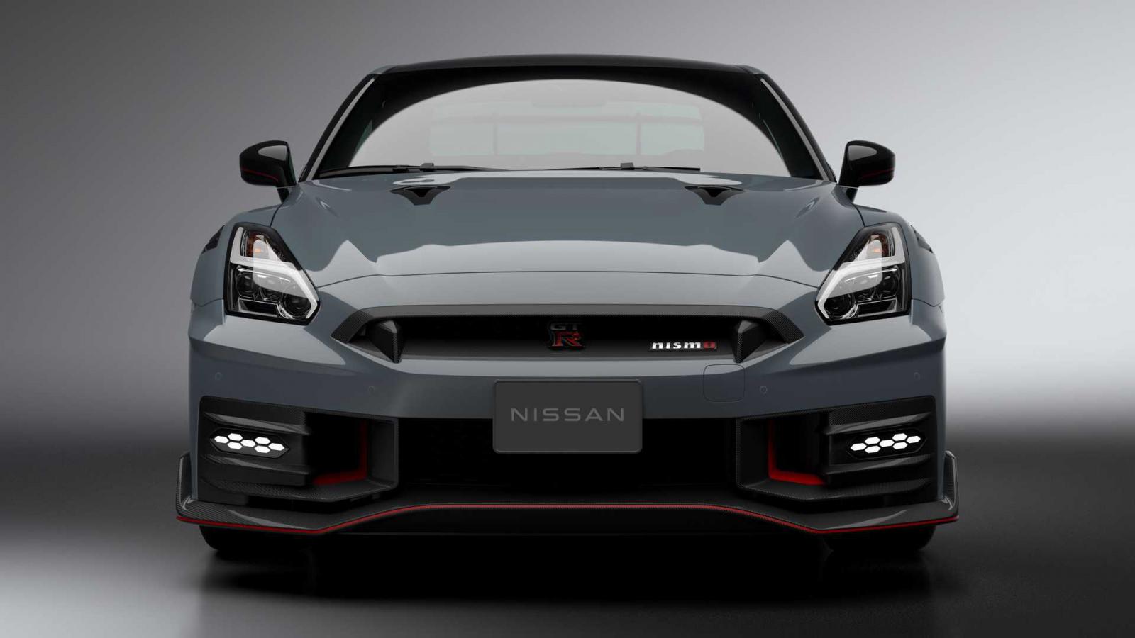 Ανανεωμένο Nissan GT-R: Με ειδικές εκδόσεις και μικρές αλλαγές